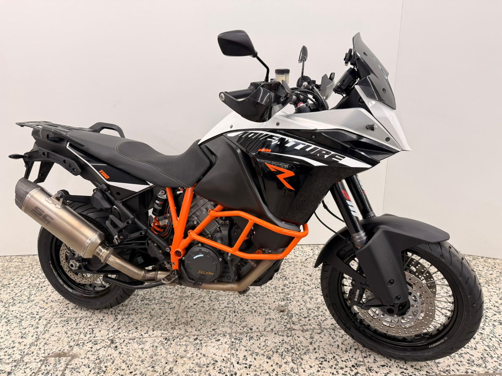 KTM ADVENTURE 1190 R ABS Reifen NEU SC Project