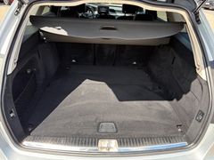 Fahrzeugabbildung Mercedes-Benz C 180 C -Klasse T-Modell AHK Sitzhei. Navi Tempo