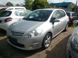 Toyota Auris 1.4 16 V  Travel Navi TÜV 2028 - Toyota Auris: 1.4