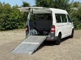 Volkswagen T5 TDI°Hoch Lang°Rollstuhlrampe°Klima°8-Sitzer - Volkswagen T5: Hoch Lang