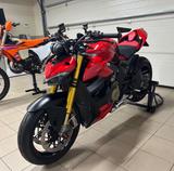 Ducati Streetfighter V4S - DUCATI STREETFIGHTER