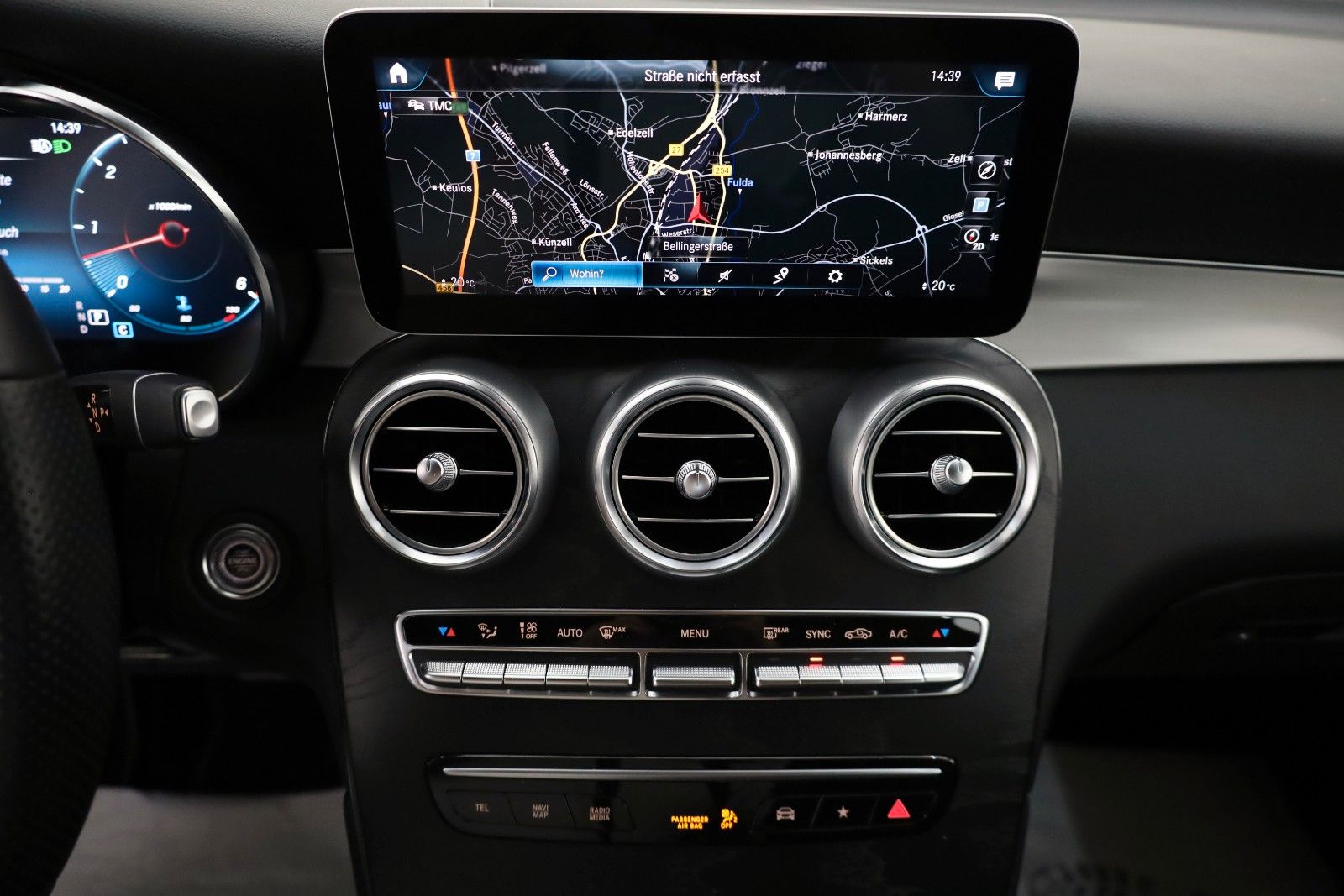 Fahrzeugabbildung Mercedes-Benz GLC 400d Coupe 4M AMG Line Navi,LED,360°,Apple C