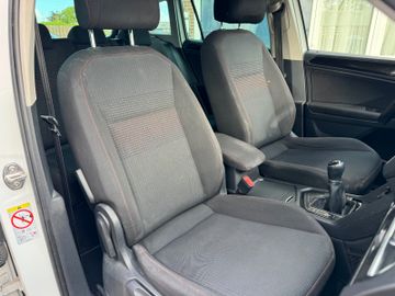 Volkswagen Tiguan - 11