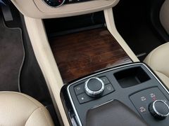 MERCEDES-BENZ GLE 400 4Matic/ 333PS/ 2.H/ GARANTIE/ AHK/ NAVI MERCEDES-BENZ GLE 400 4Matic/ 333PS/ 2.H/ GARANTIE/ AHK/ NAVI