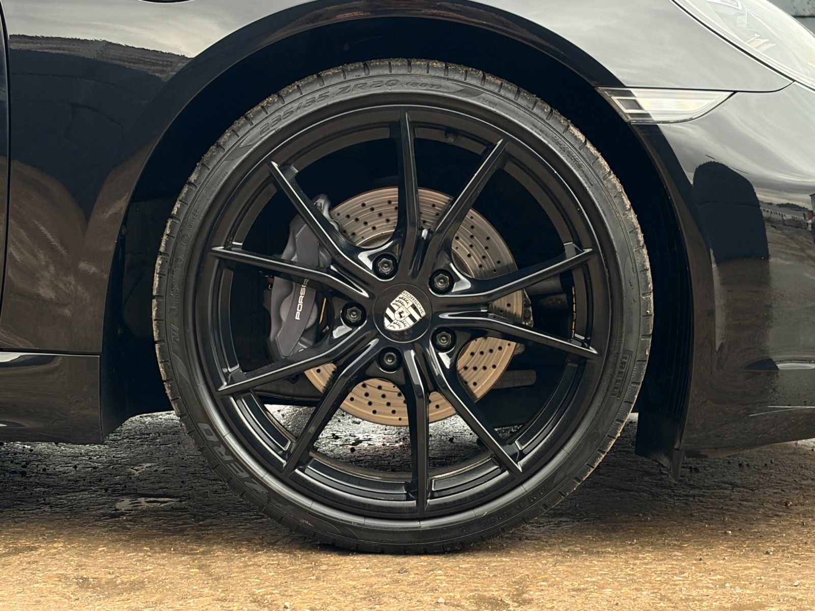 Fahrzeugabbildung Porsche 718 Boxster Sport PASM NAV CarPlay LHZ SHZ 20"