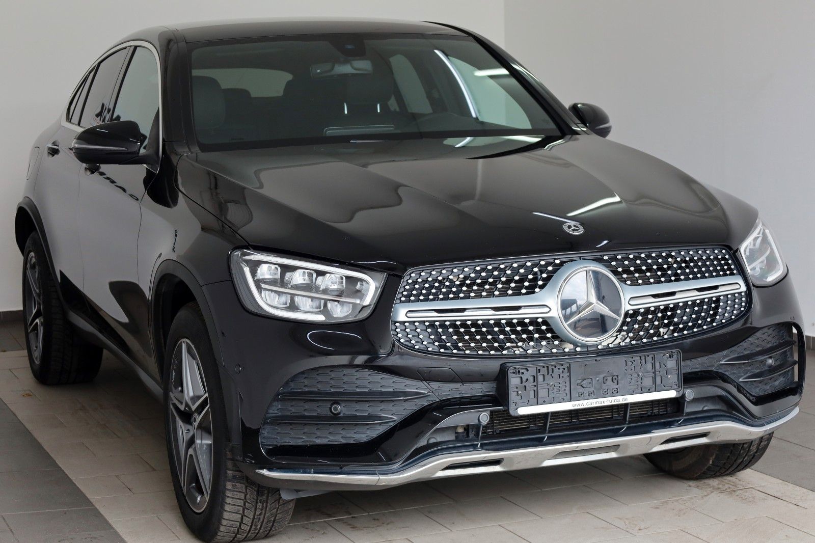 Fahrzeugabbildung Mercedes-Benz GLC 300 de Coupe 4Matic, AMG line,Navi,SH,Kamera