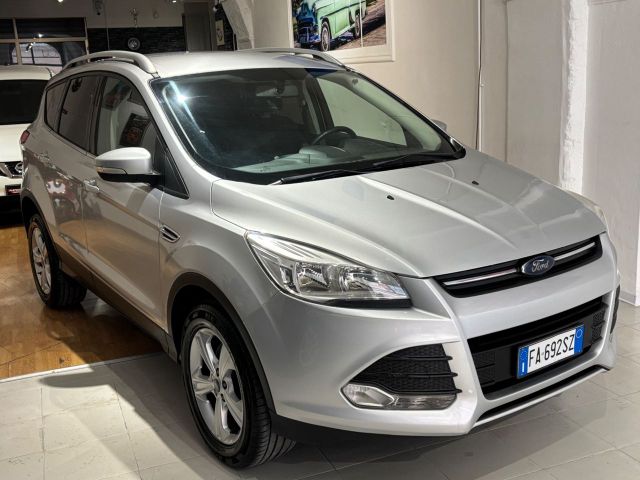 Ford Kuga 2.0 TDCI 120 CV S&S 2WD Titanium