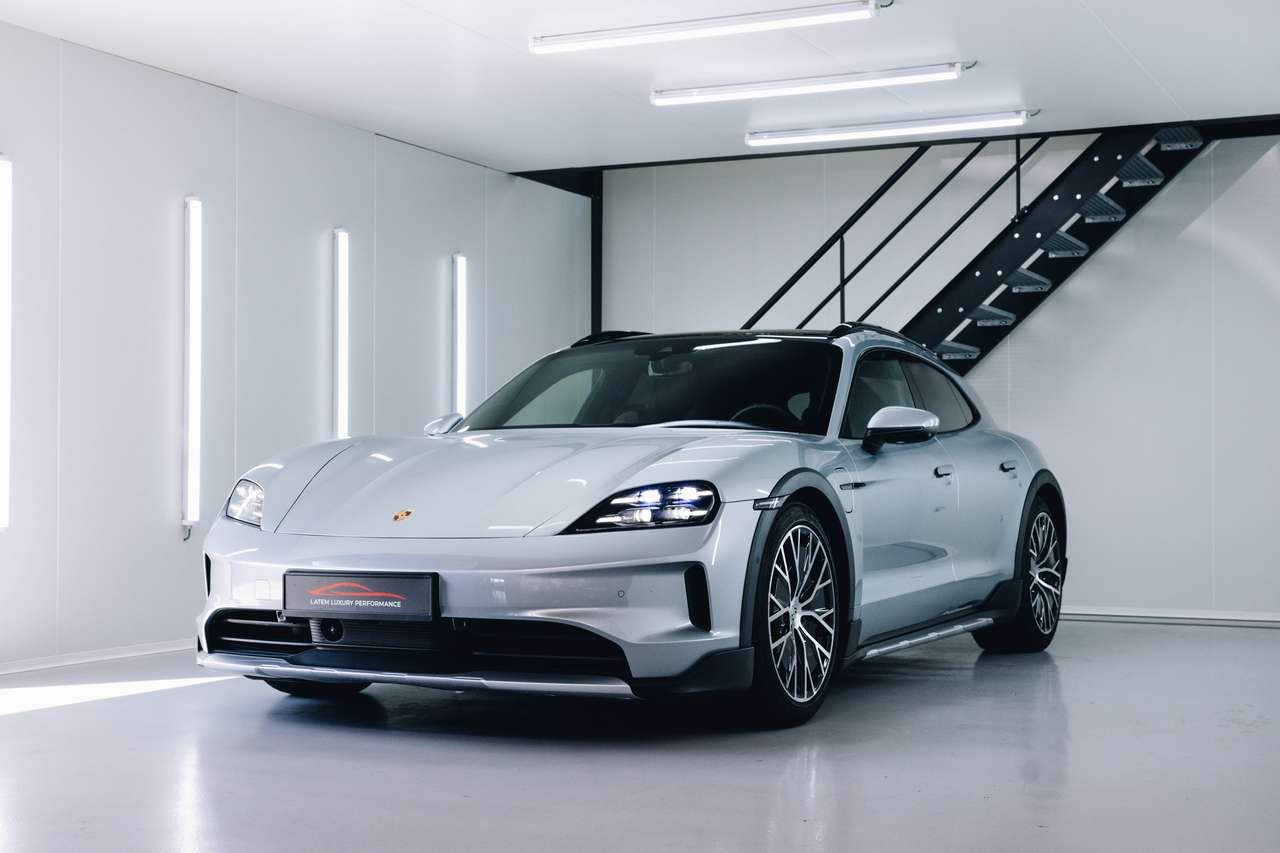Porsche Taycan 4 Cross Turismo Pano BOSE ACC imagem 3