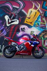 Honda CBR 600 RR - HONDA ABS CBR 600RR