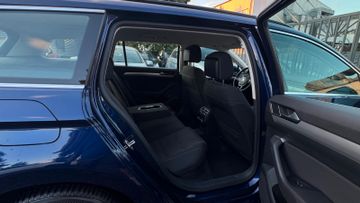 Volkswagen Passat Variant - 10