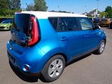 Kia Soul EV - Kia Soul mit Elektro-Antrieb: Automatik