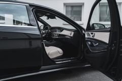 Fahrzeugabbildung Mercedes-Benz S 63 L AMG 4MATIC+ *MB-Scheckheft/1.Hand/MWST.*
