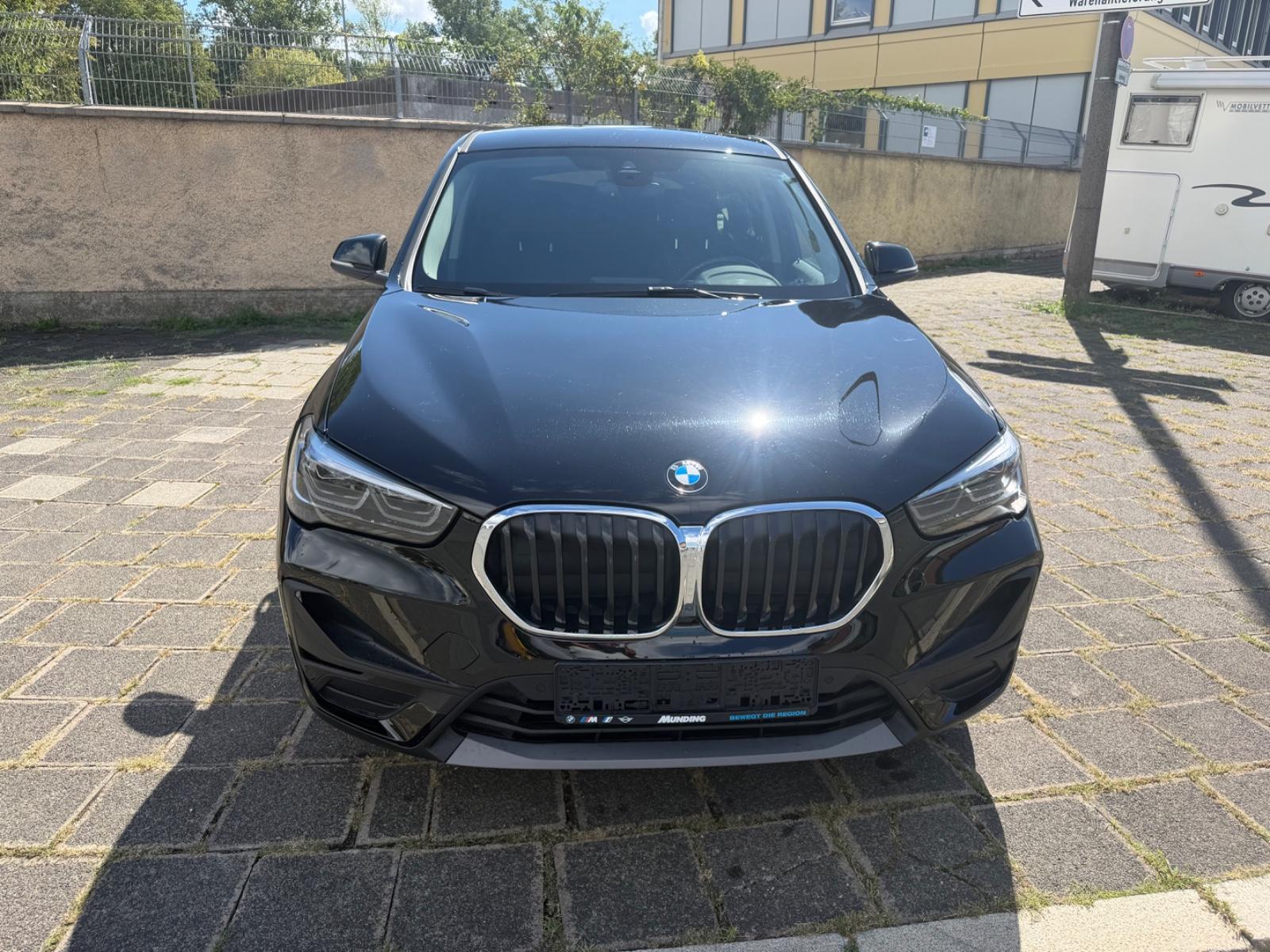 BMW X1 xDrive 18 d Sport Navi LED Pdc Spurasist