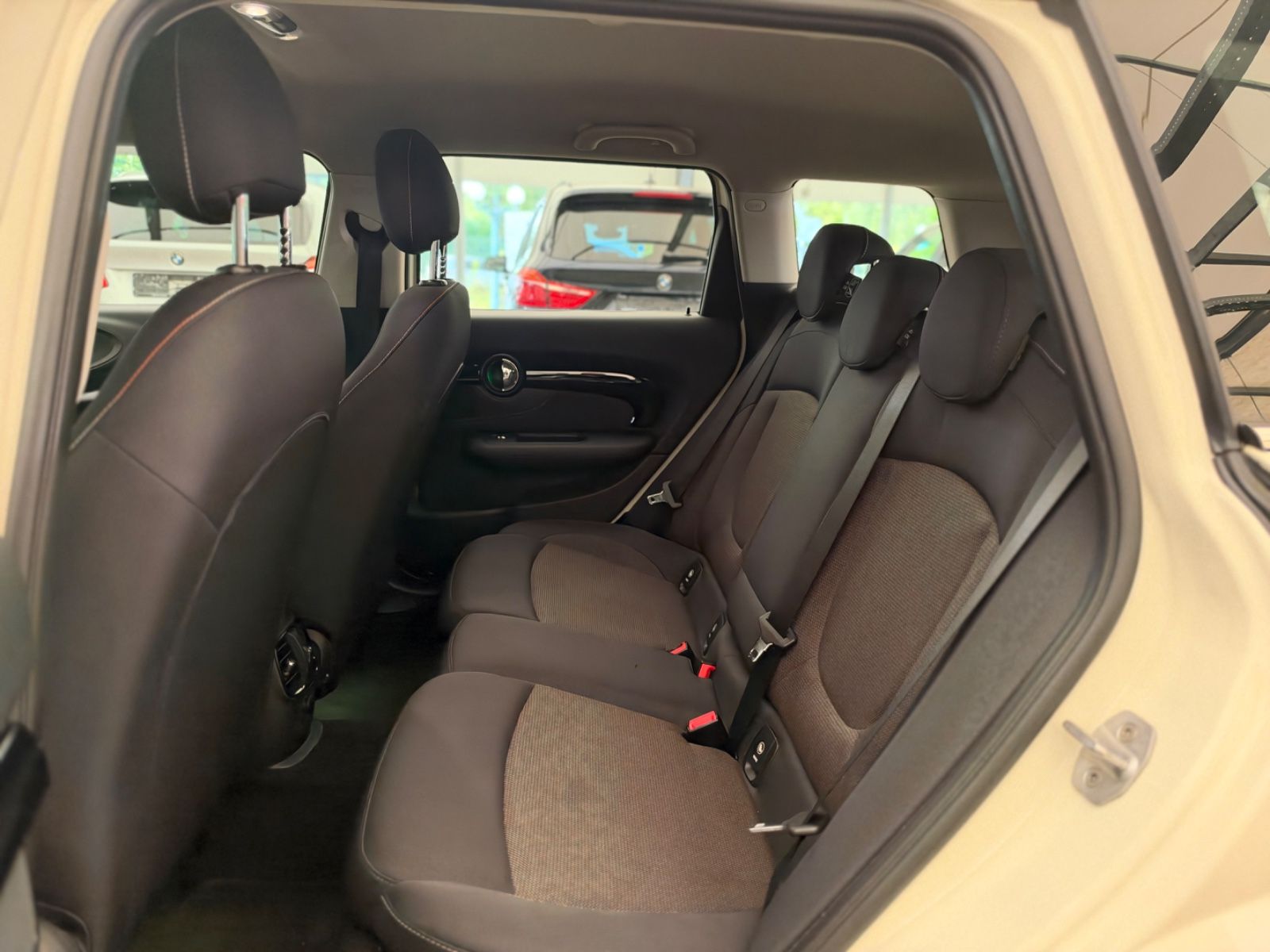 MINI ONE CLUBMAN – Ansicht 18
