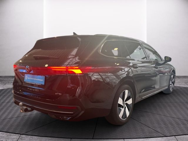 Fahrzeugabbildung Volkswagen Passat Variant 1.5 eTSI DSG BUSINESS AHK IQ.DRIV