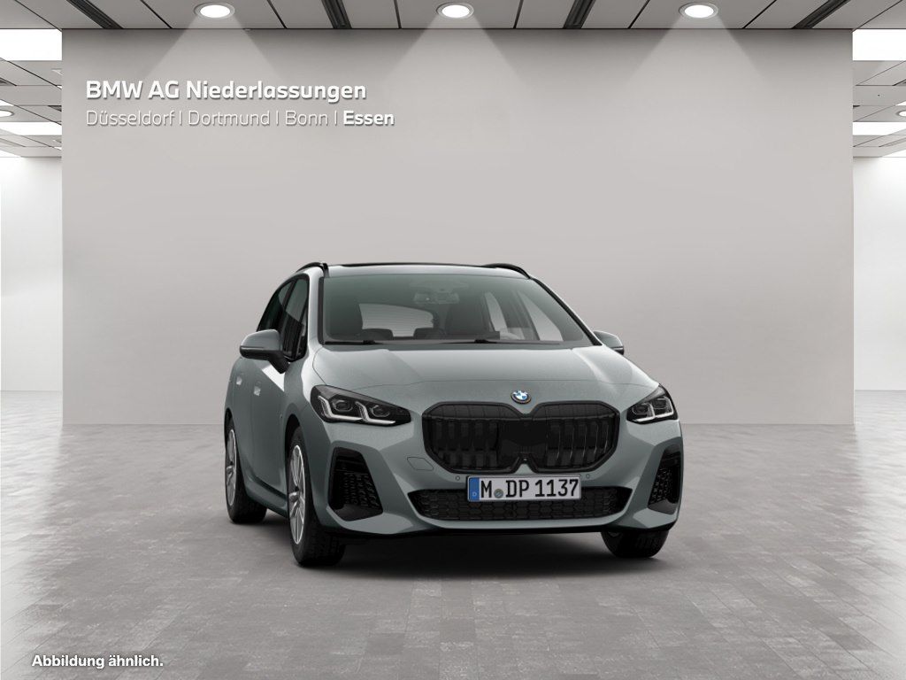 BMW 223 Active Tourer - Bild 13