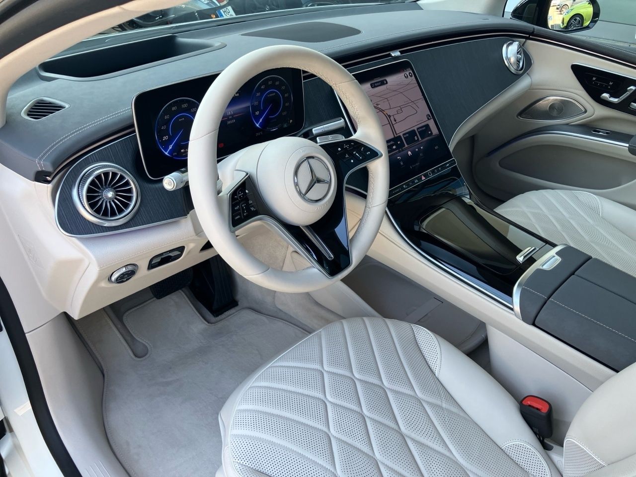 Fahrzeugabbildung Mercedes-Benz EQS 450+ Premium Plus AHK+Sitzklima+Pano+HA-Lkg
