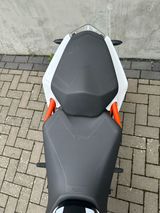 KTM 125 DUKE weis, ABS,Elektrostarter, Katalysator - Offers matching your search criteria