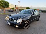 Mercedes-Benz E 280 Limousine * Schiebedach*Navi*Garantie* - gebrauchte Mercedes-Benz E 280 aus dem Jahr 2008
