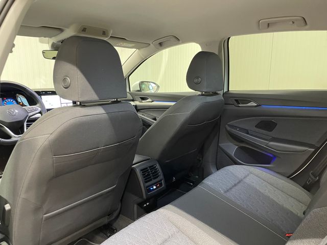 Golf VIII Move 1.0 eTSI DSG LED NAVI ACC SHZ