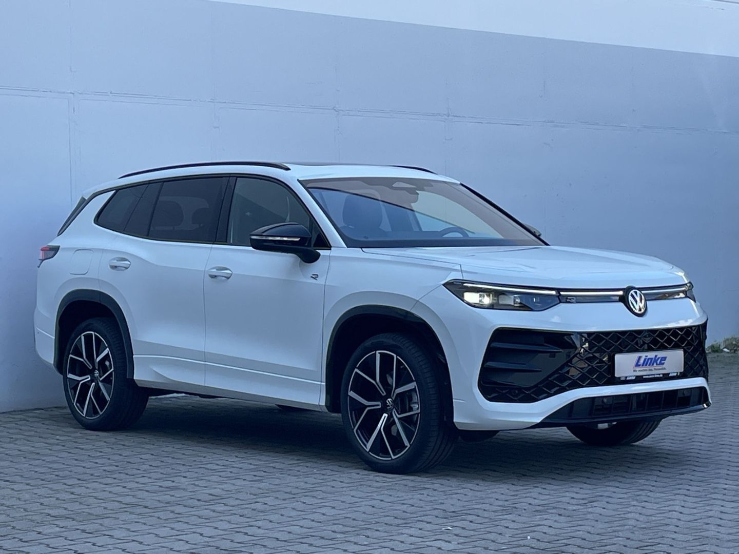 Tayron 1.5 TSI eHybrid DSG Black Style AHK/Pano