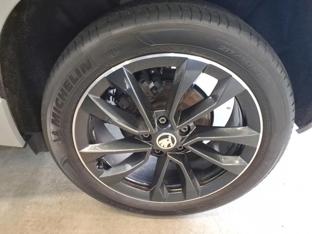 Skoda Karoq Sportline 1.5 TSI CAM*WINTER*LED*NAV