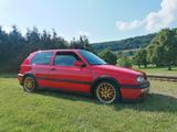 Volkswagen Golf 3 GTi Jubi,Restaurtiert,Neuwagen Zustand 1A - Volkswagen Golf Oldtimer: Limousine
