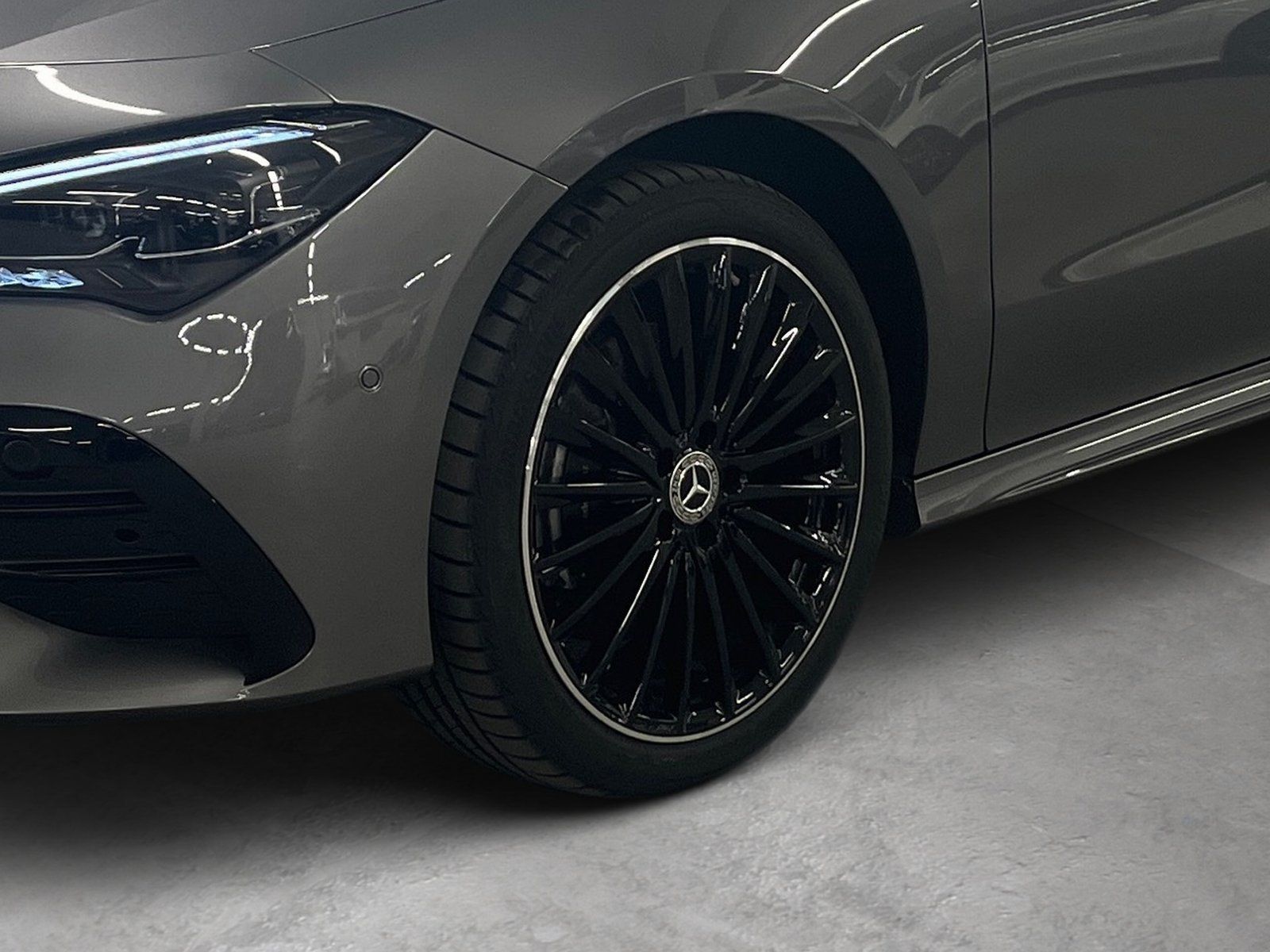 Fahrzeugabbildung Mercedes-Benz CLA 250 e SB AMG+*Pano*HUD*Distronic*Night*360°