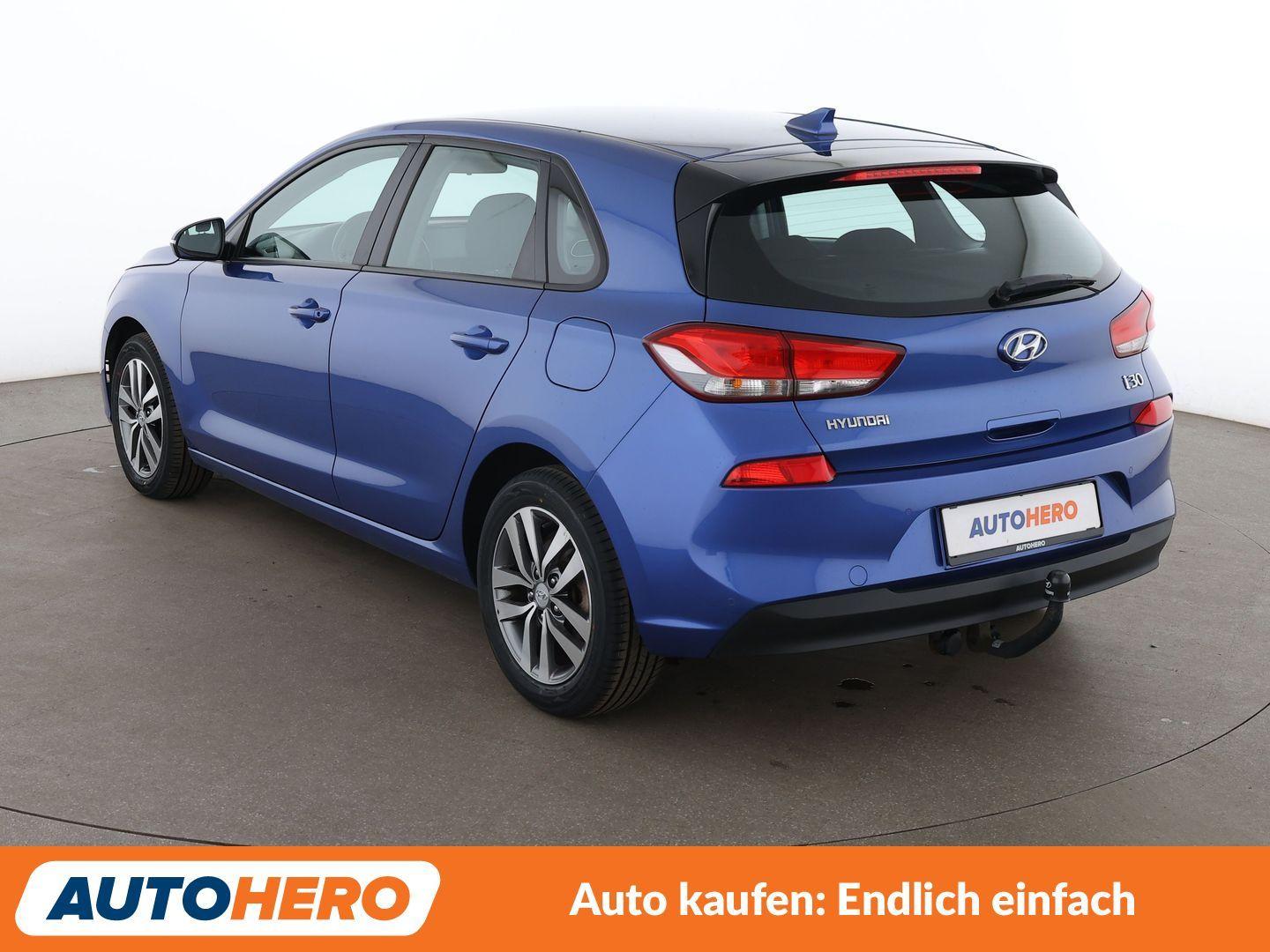 Hyundai i30 1.6 CRDi Trend*TEMPO*CAM*PDC*SHZ*KLIMA*