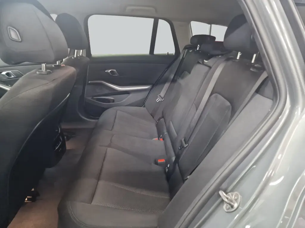 BMW 318 i Touring Aut. LED Navi Parkassistent Alarm, миниатюра 11