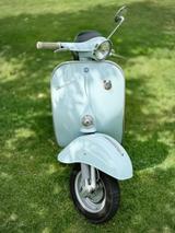 Vespa 50 L/R Kult-Roller Rundlicht Azzuro Chiaro  TOP  - Angebote