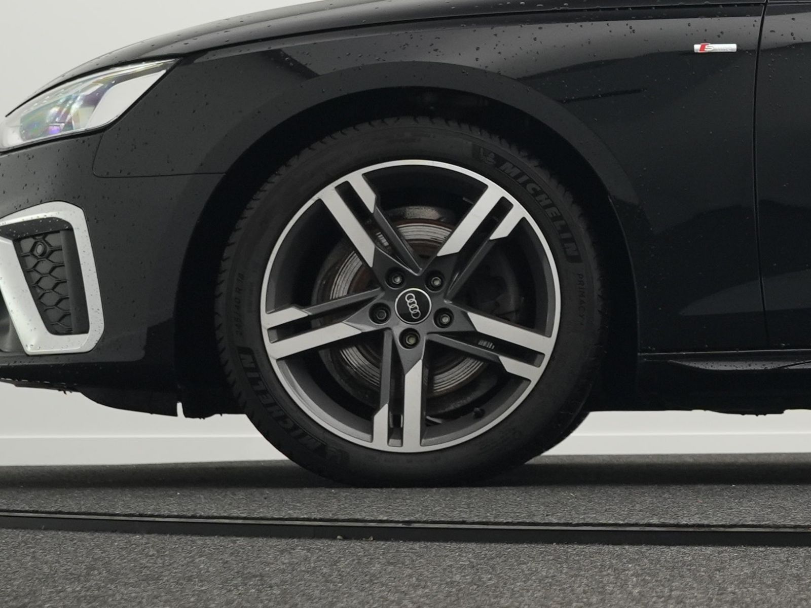 Audi A4 - Bild 47