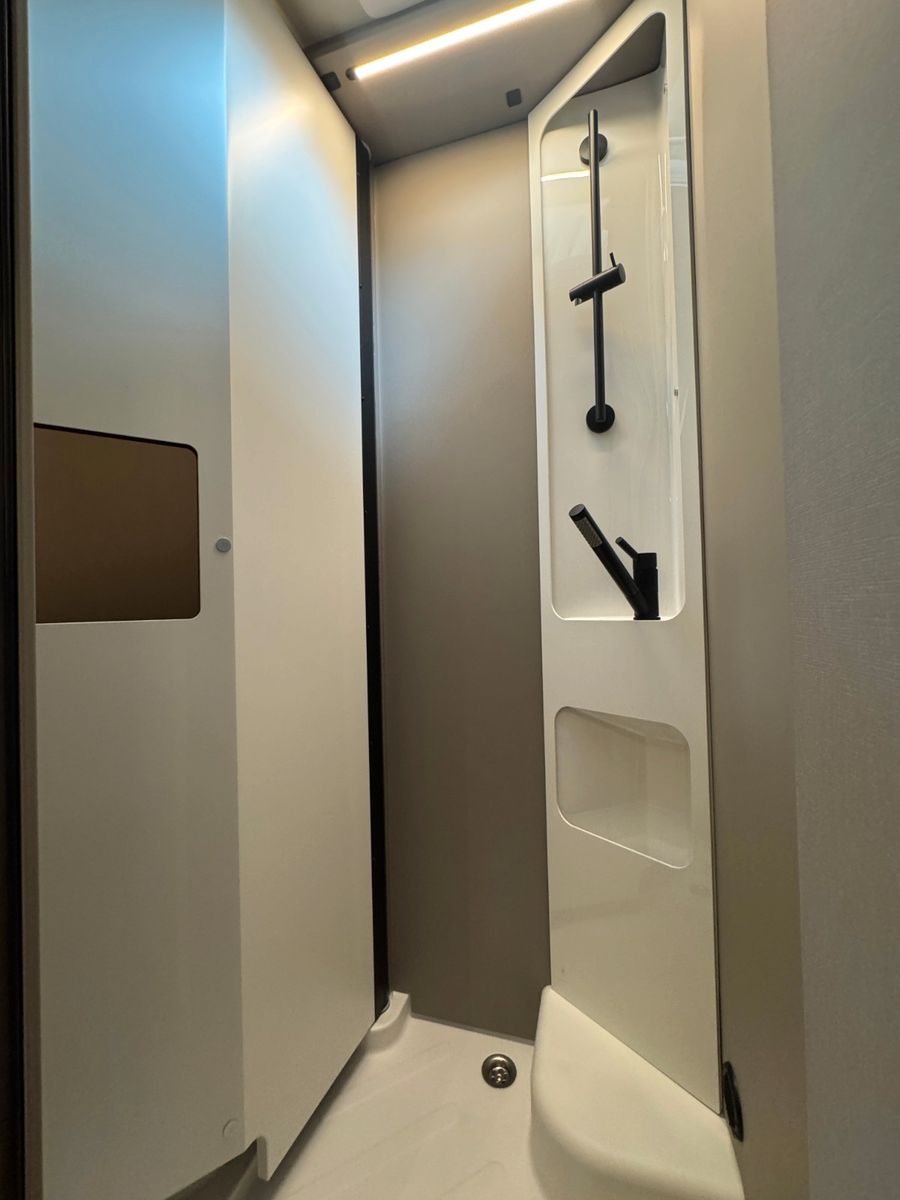 Fahrzeugabbildung Bürstner Campeo TD 690 G SIE SPAREN 14.519 €!