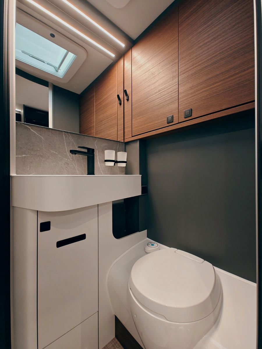 Fahrzeugabbildung HYMER / ERIBA / HYMERCAR B-KLASSE MC I 600 PREMIUM 2026