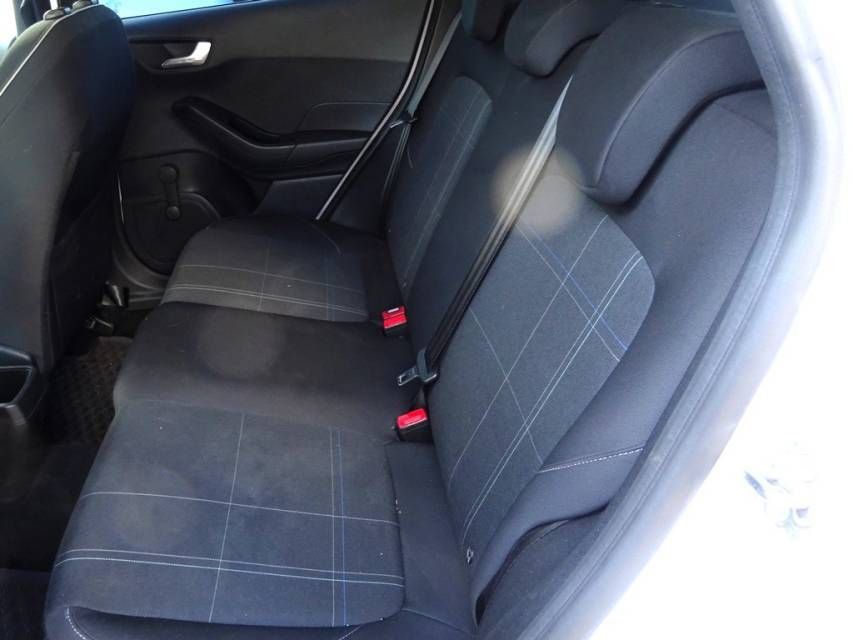 Fahrzeugabbildung Ford Fiesta 1,1 Cool&Connect