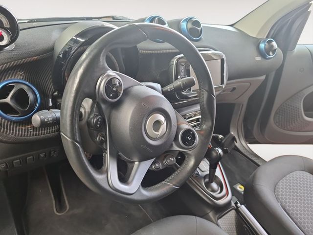 smart fortwo cabrio EQ