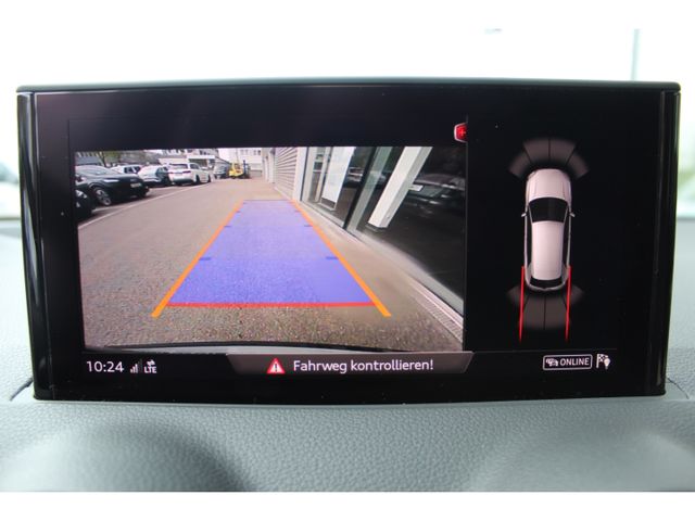 Q2 35TFSI Str. Assistenz*Navi*S-Line*Stylepaket!