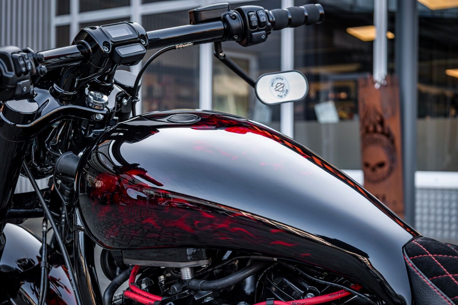 Fahrzeugabbildung Harley-Davidson FXBRS BREAKOUT 114 cui Kesstech - Airride-