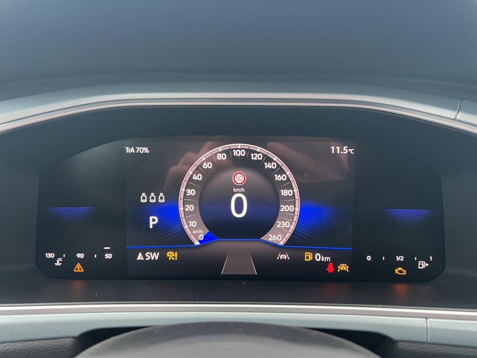 Volkswagen T-Roc Life "Goal" 2.0 l TDI DSG Rear View WR Ke, миниатюра 16