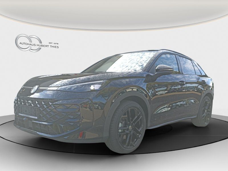 Fahrzeugabbildung Volkswagen T-Roc 1.5 eTSI R-Line DSG Black Style