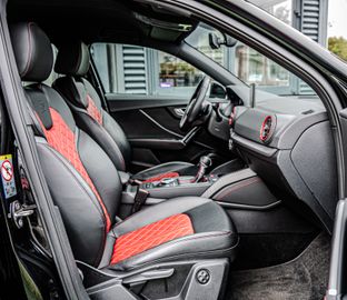 Fahrzeugabbildung Audi SQ2 2.0 quattro