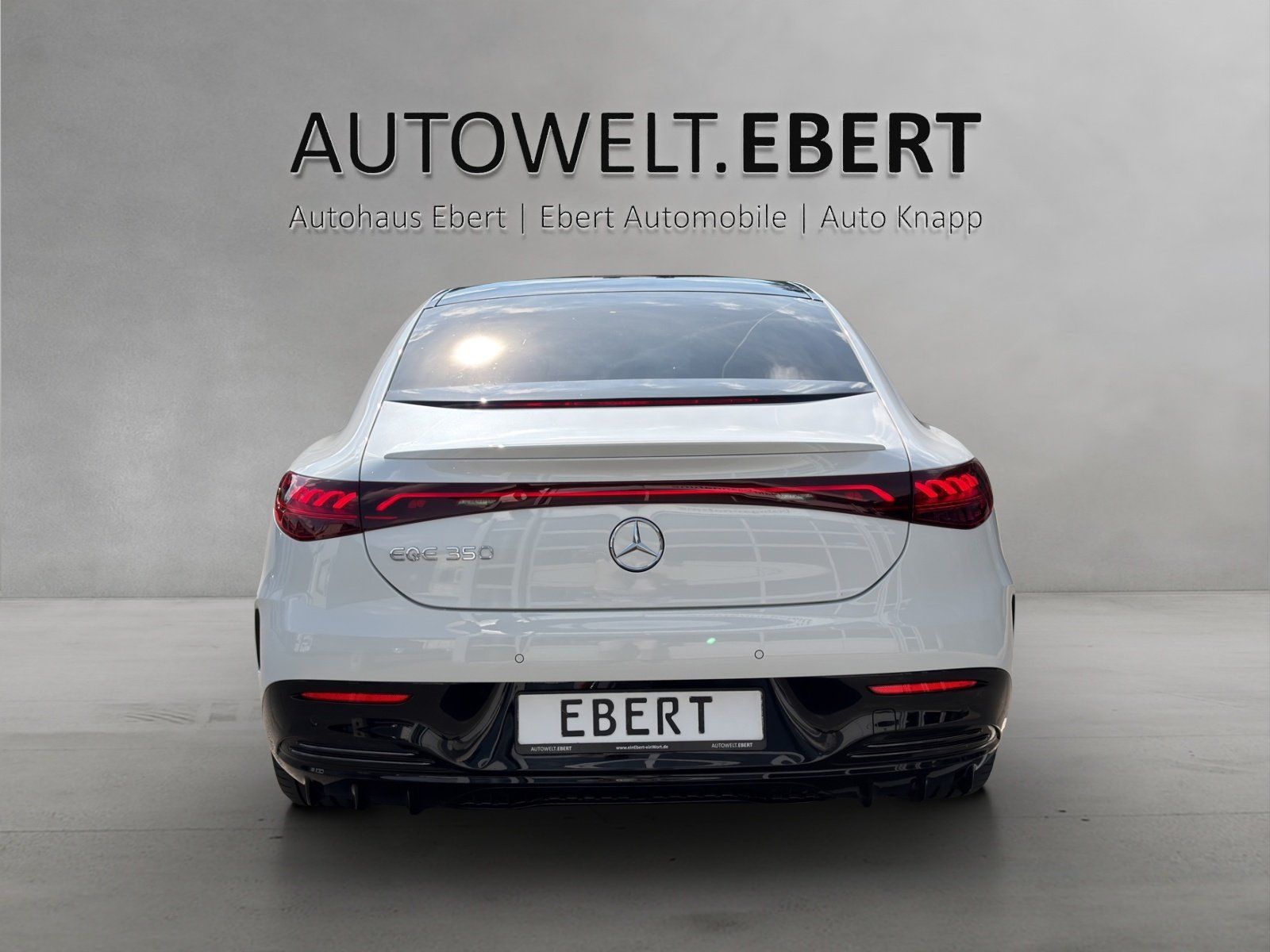 Fahrzeugabbildung Mercedes-Benz EQE350 AMG Prem+ AIRMATIC Sitzklima HAL Memo HUD