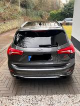 Ford Focus 2,3 ST Styl P, AHK, Garantie 04/27, Voll - Ford Focus: St3