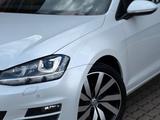Volkswagen Golf 7 Highline/Pano/ACC/LED/CAM/Leder/Navi/KeyG - Volkswagen Golf: Kombi, 7