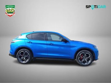 Alfa-Romeo Stelvio - 4