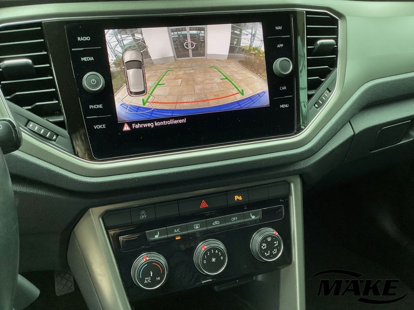 T-Roc Style 1.5 TSI DSG NAV RFK LED ACC ALU BSD