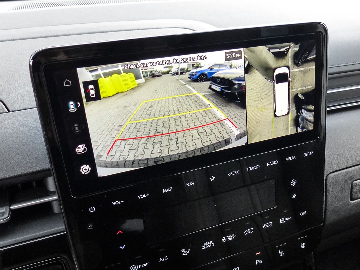 Hyundai Staria – Bild 8