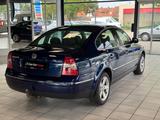 Volkswagen Passat Lim. V6 TDI Highline ·Navi·Vollleder·AHK - Volkswagen Passat aus 2004: TDI
