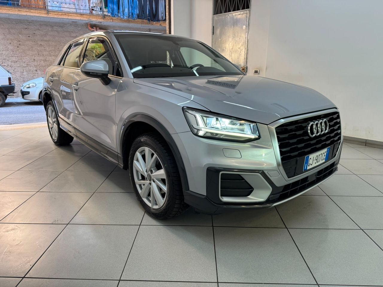 Audi Q2 1.6 TDI S tronic 2020 116/CV imagem 3