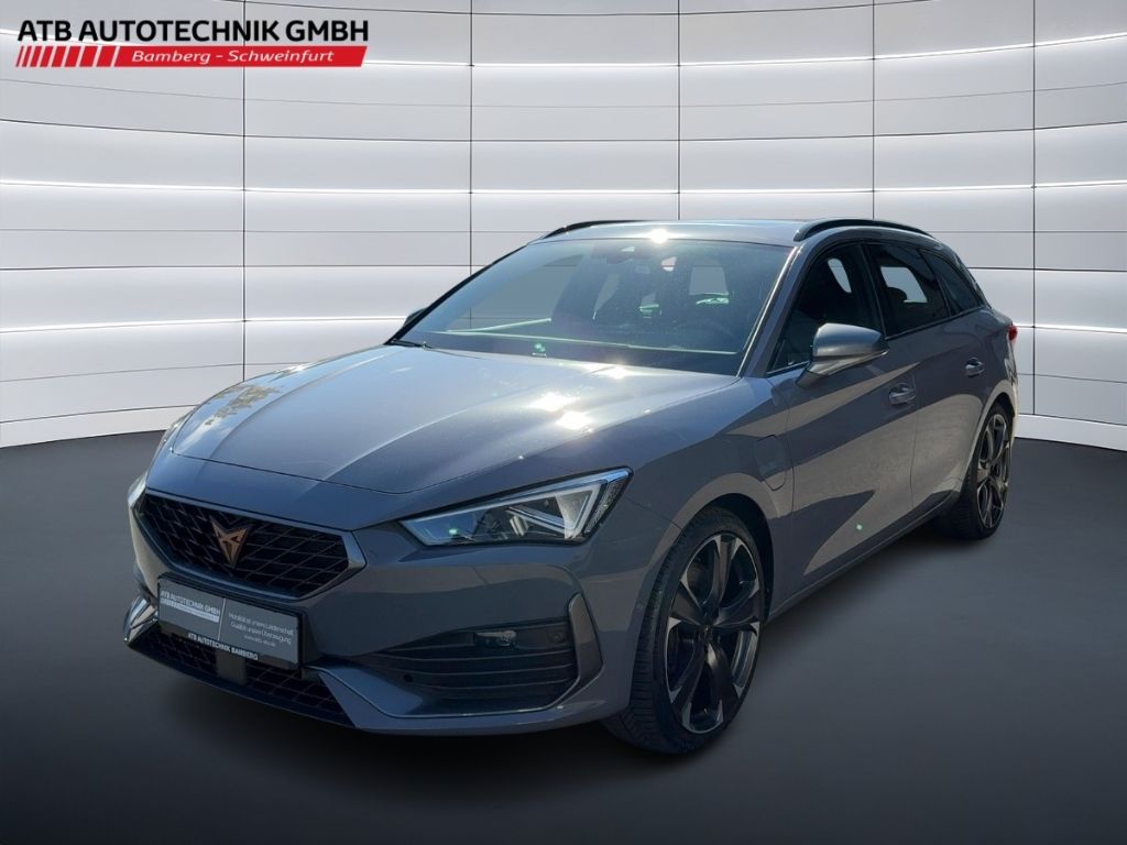 Fahrzeugabbildung CUPRA Leon VZ e-Hybrid, Allwetter, Panoramadach, Navi,